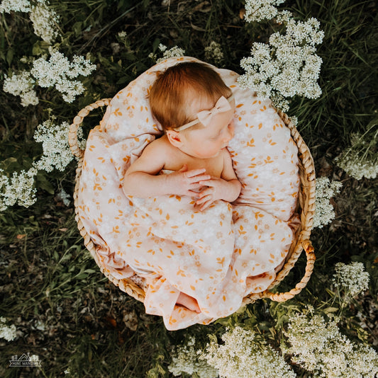 Swaddle - floral peach